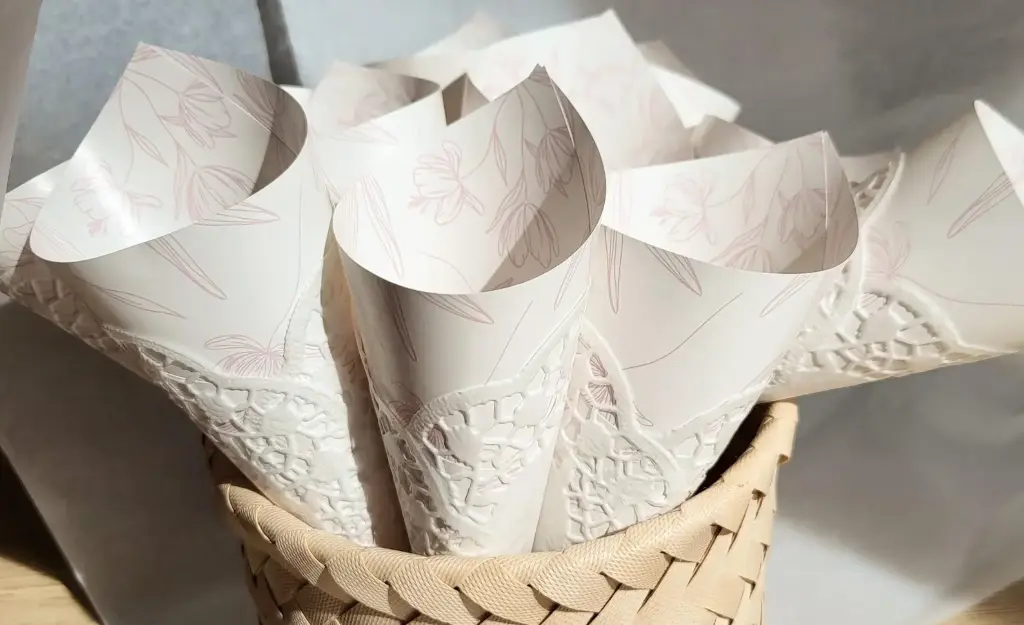 Two-Layer Lace Petal Toss Cones – Light Pink or Beige Wedding Cones, Ready-to-Use