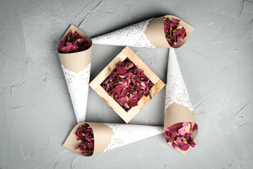 Craft Paper Petal Cones for Wedding | Ready Made Confetti Cones & Handcrafted Wedding Gifts (30 cones, No Holder, White)